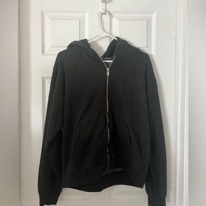 Black Brandy Melville zip up sweatshirt in great condition